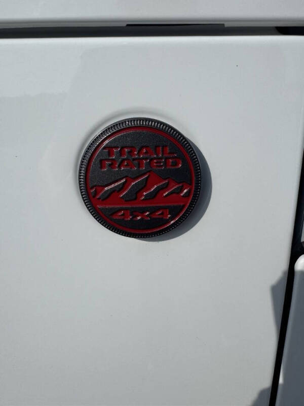 2025 Jeep Gladiator NightHawk