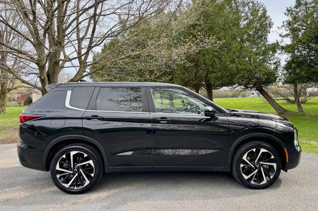 2024 Mitsubishi Outlander