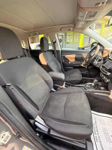 2015 Mitsubishi Outlander Sport SE