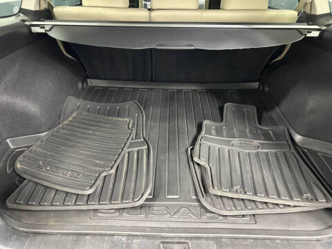 2012 Subaru Outback 3.6R Limited