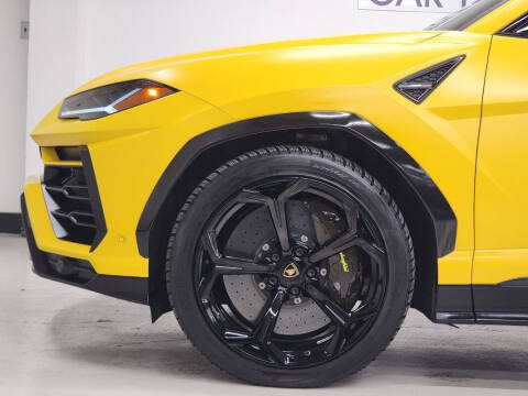 2019 Lamborghini Urus