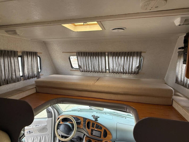 1999 Ford E-Series E-450 SD