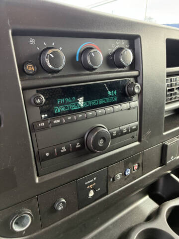 2024 GMC Savana 2500