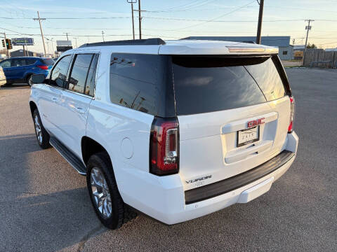 2016 GMC Yukon SLT