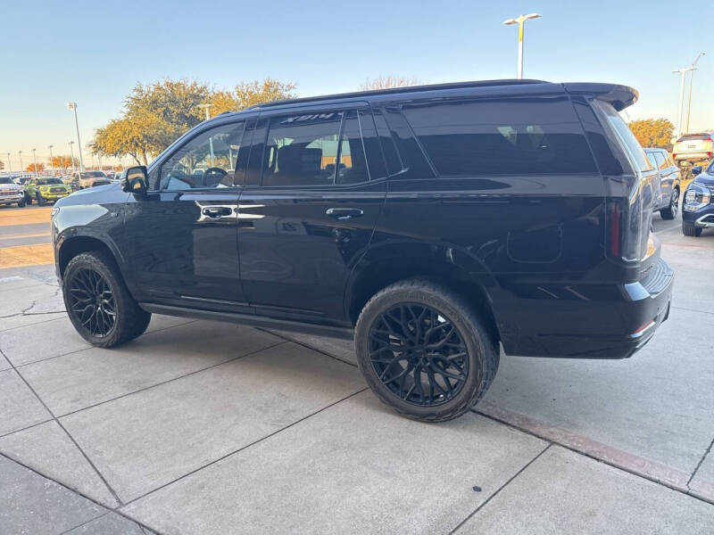 2025 Cadillac Escalade Sport Platinum