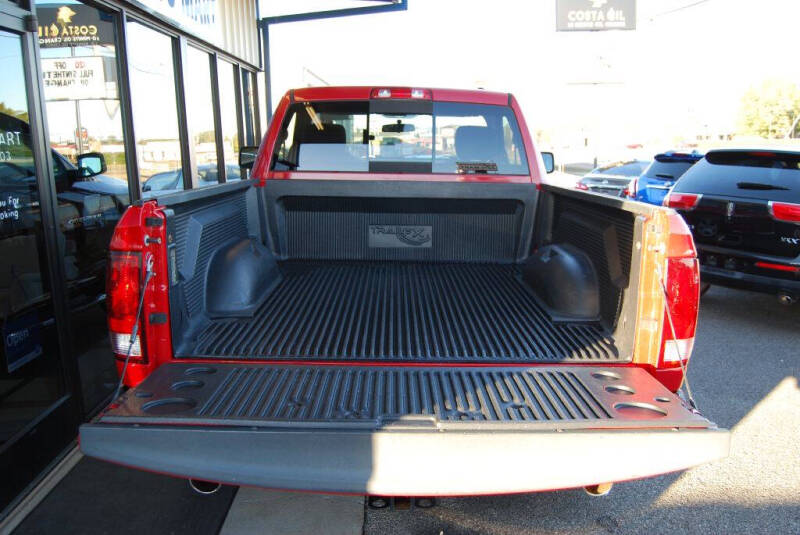 2012 RAM 1500 ST