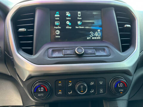 2019 GMC Acadia SLE-2