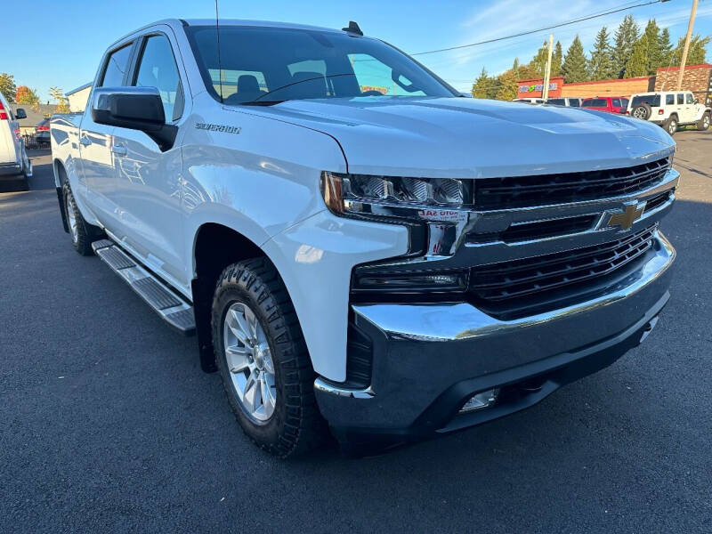 2019 Chevrolet Silverado 1500 LT photo 9