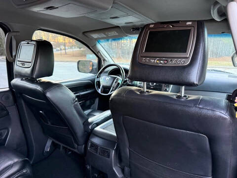2013 Nissan Armada SL