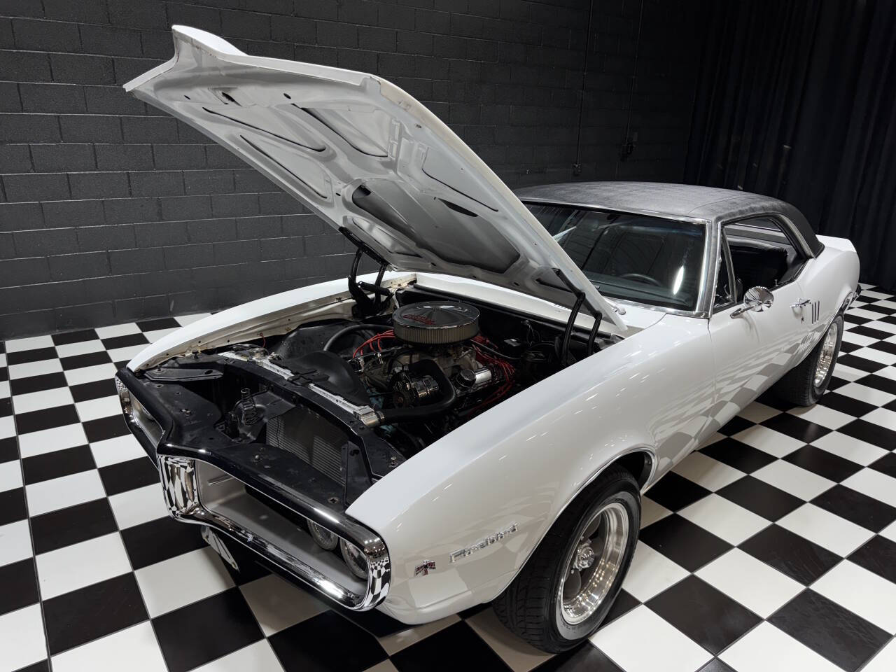 1967 Pontiac Firebird 87