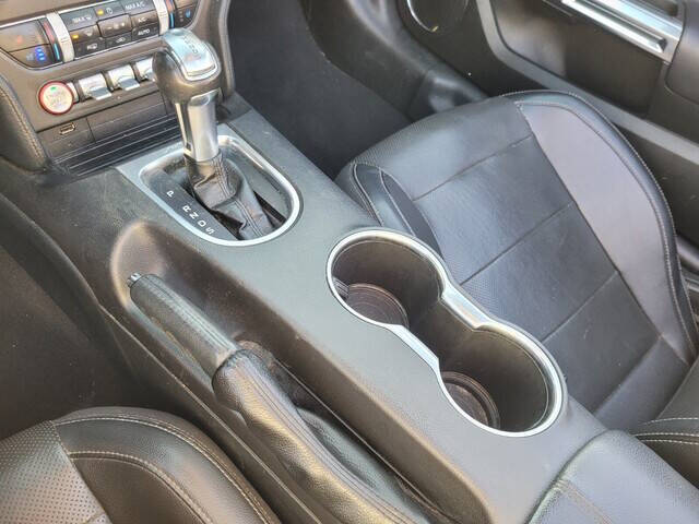 2020 Ford Mustang EcoBoost