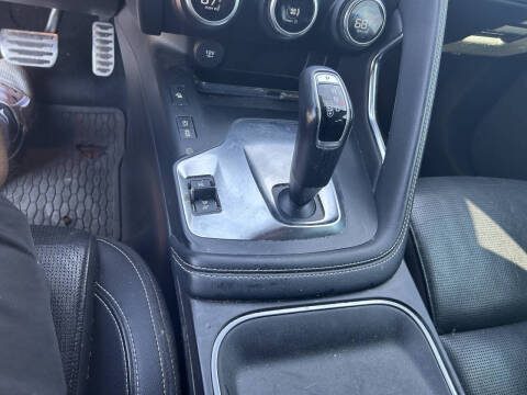 2019 Jaguar E-PACE P300 R-Dynamic S