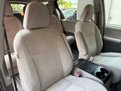 2017 Toyota Sienna