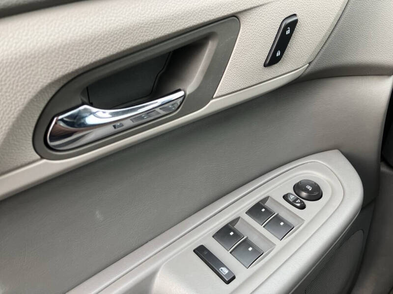 2016 Chevrolet Traverse LS