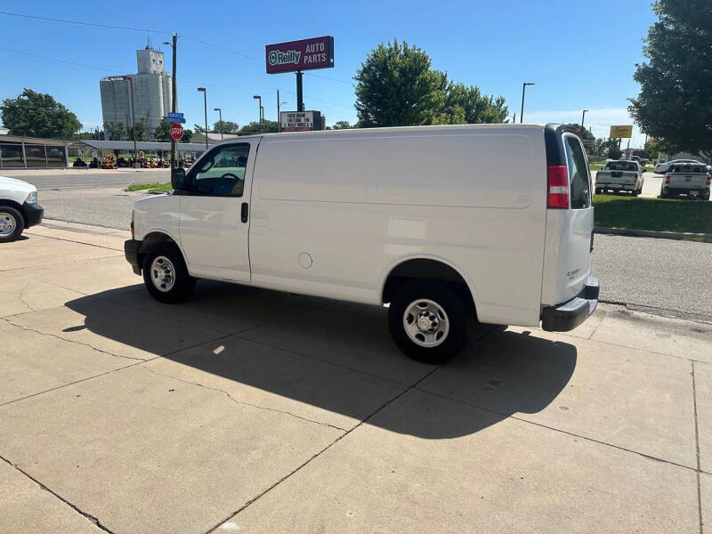 2018 Chevrolet Express 2500