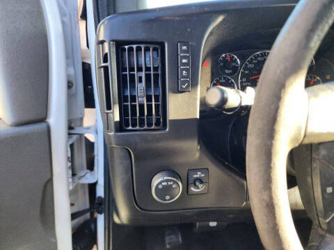 2017 GMC Savana 2500