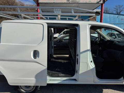2014 Nissan NV200 S