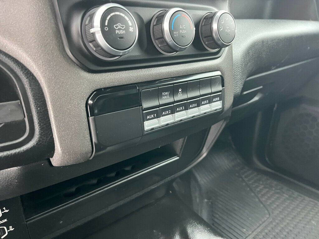 2022 RAM 4500 38