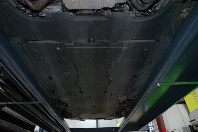 2012 Porsche Cayman R