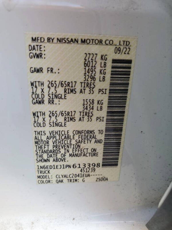 2023 Nissan Frontier SV