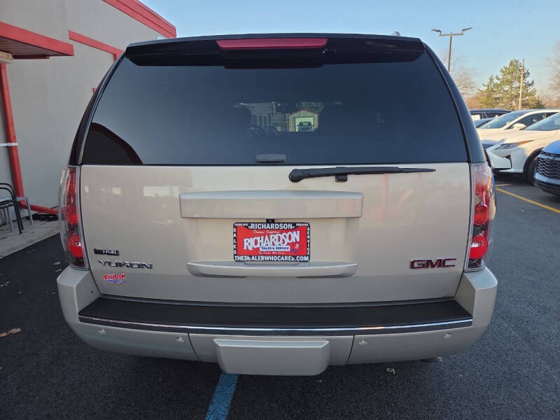 2009 GMC Yukon Denali