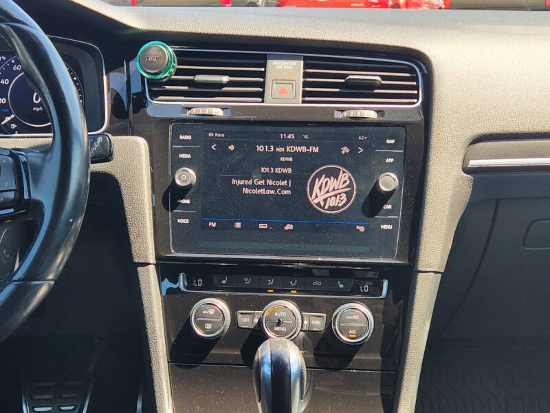 2019 Volkswagen Golf R 4Motion