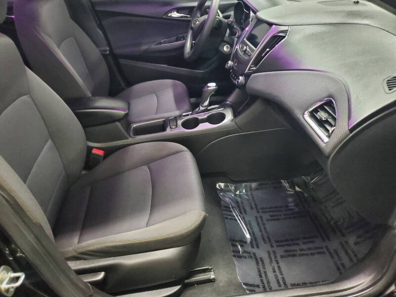 2019 Chevrolet Cruze LS