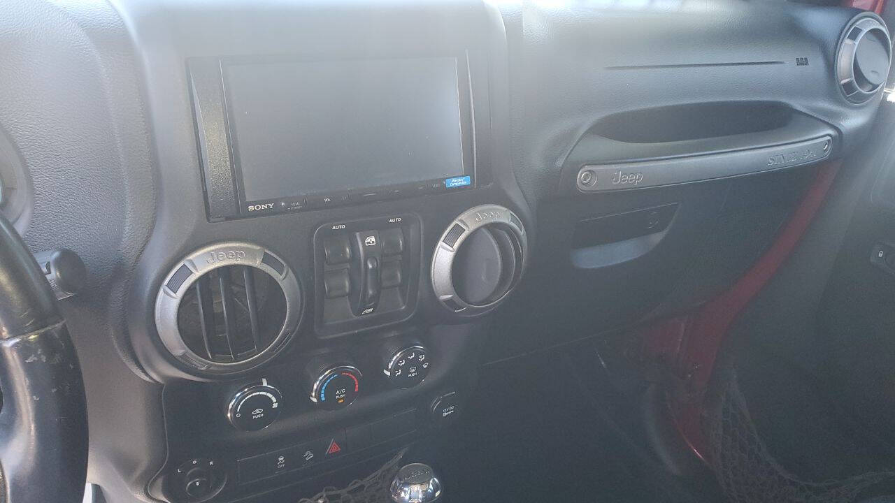 Used Car 2012 Jeep Wrangler Unlimited  Sport 4x4 4dr Suv For Sale Under $20,000 In San Antonio, Texas