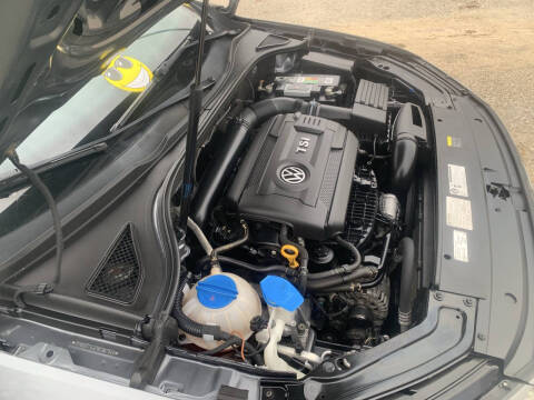 2017 Volkswagen Passat 1.8T R-Line