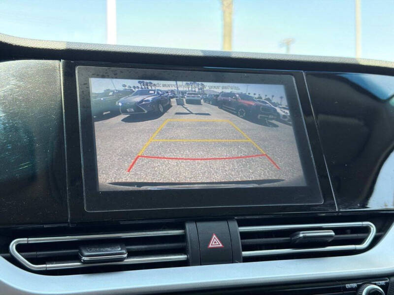 2021 Kia Niro LX