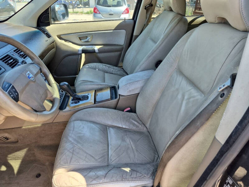 2011 Volvo XC90 3.2