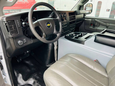 2016 Chevrolet Express 3500