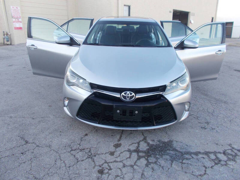 2015 Toyota Camry SE