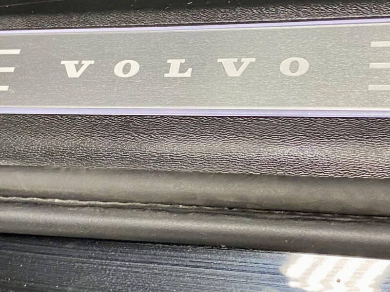 2026 Volvo XC90 B5 Core