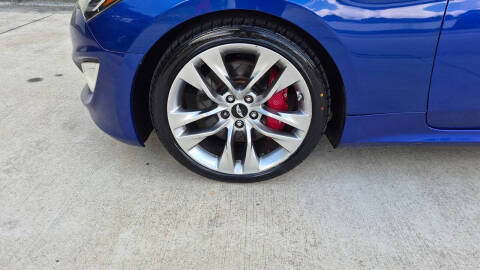 2013 Hyundai Genesis Coupe 3.8 Track