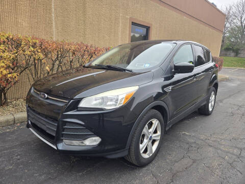 2013 Ford Escape for sale at Skyline Luxury Motors in Buffalo Grove IL