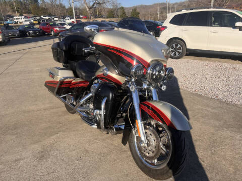 2006 Harley-Davidson FLHTCUSE