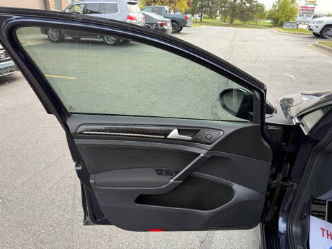 2017 Volkswagen Golf GTI S