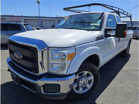 2016 Ford F-250 Super Duty for sale at MERCED AUTO WORLD in Merced CA