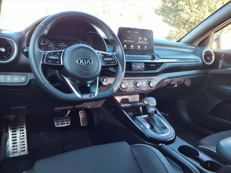 2021 Kia Forte GT Line