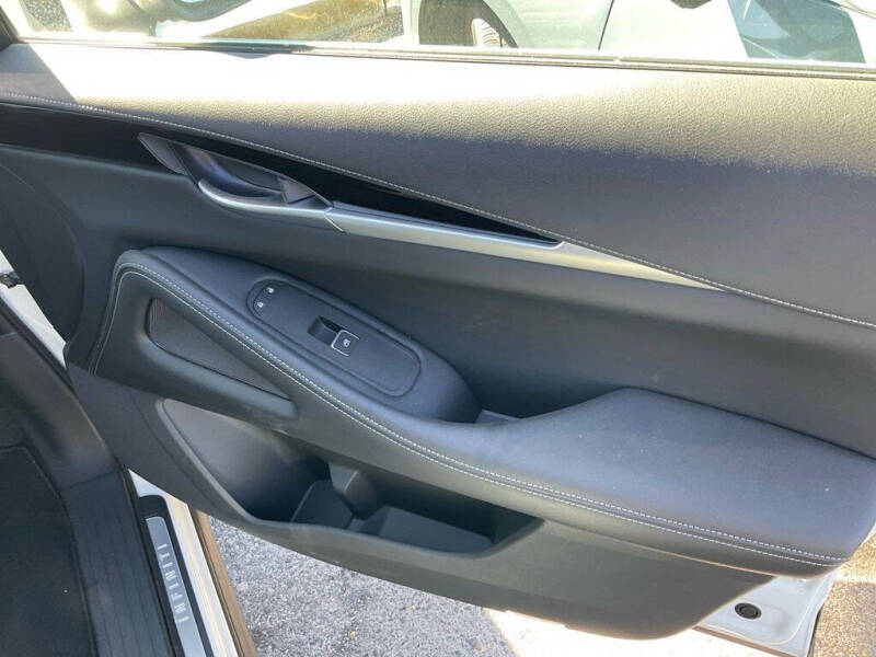 2025 Infiniti QX60 Pure