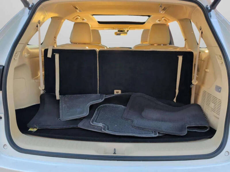 2018 Toyota Highlander Limited Platinum