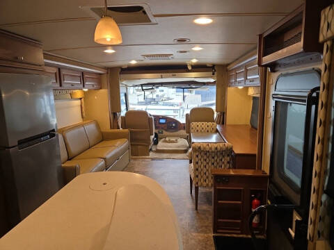 2015 Winnebago Vista