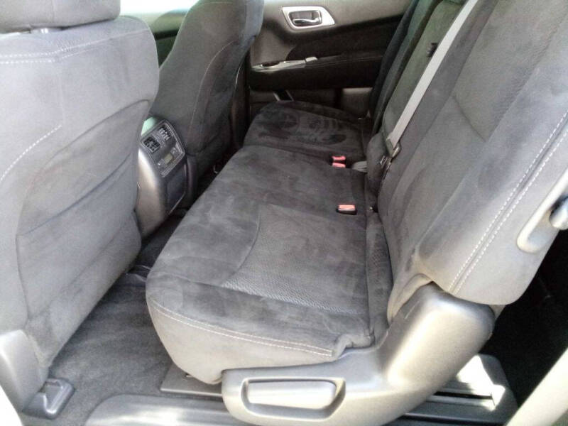 2015 Nissan Pathfinder