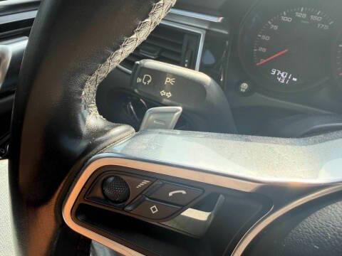 2017 Porsche Macan GTS