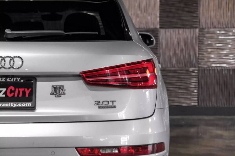 2016 Audi Q3 2.0T quattro Premium Plus