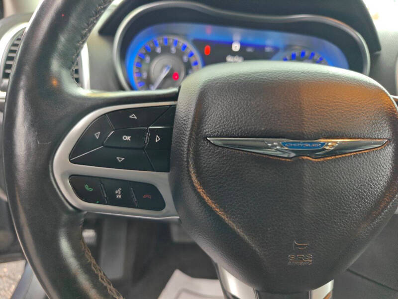 2018 Chrysler 300 Limited