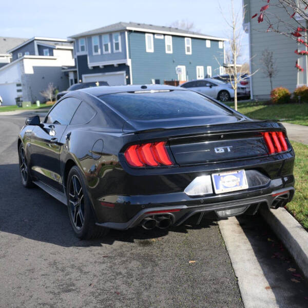 2020 Ford Mustang