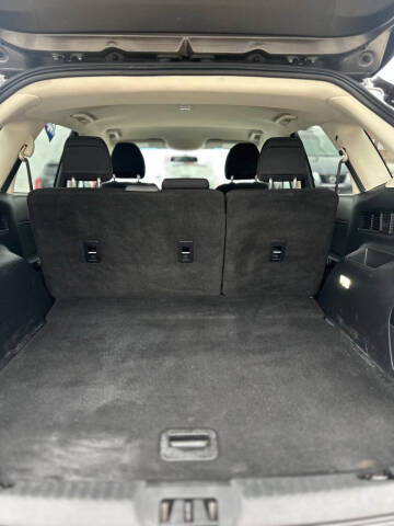 2017 Ford Edge SE