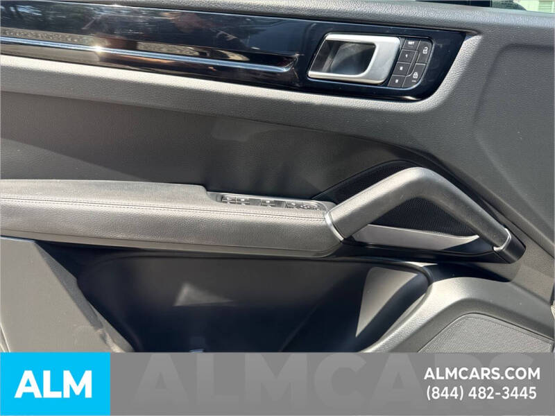 2022 Porsche Cayenne